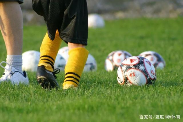阿诺德坚持要35万镑周薪，利物浦提供合同25万镑